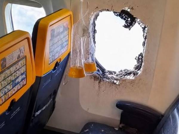 La tripulación consiguió regresar al aeropuerto de Salónica y aterrizar de forma segura aproximadamente una hora después del despegue.