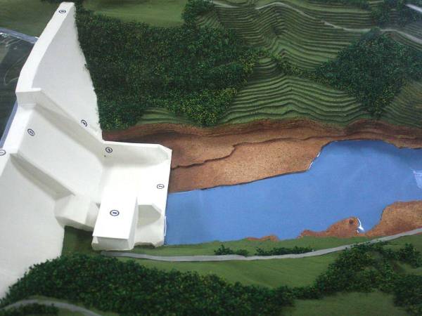 El gobierno ha dicho que disponen de L 2,500 millones para la represa El Tablón, que será construida sobre el río Chamelecón