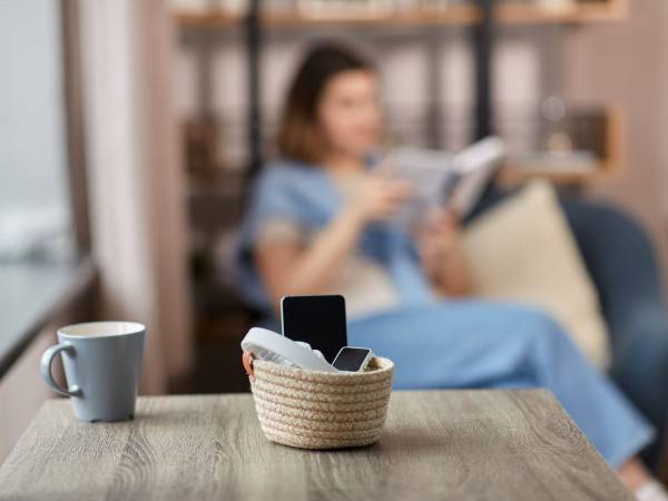 Cuando deja de disfrutar las cosas importantes por ver el celular, es momento de replantearse su relación con la tecnología y los dispositivos móviles.