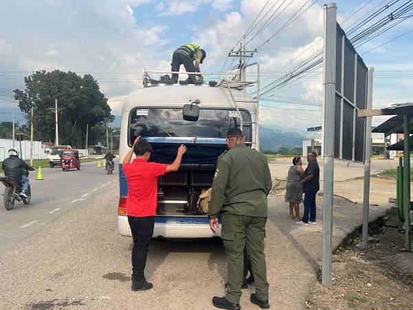 Los operativos de la Policía Municipal arreciaron en las entradas y salidas de la ciudad, ya se efectuaron algunos decomisos de pólvora pero en pequeñas cantidades.