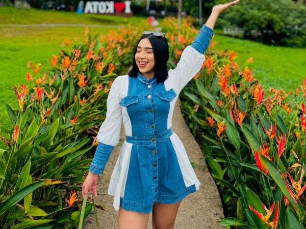 La joven fue hallada sin vida en su cama, en su casa de habitación en la colonia Estanzuela, en Tegucigalpa. Familiares brindaron algunos detalles de su fallecimiento.