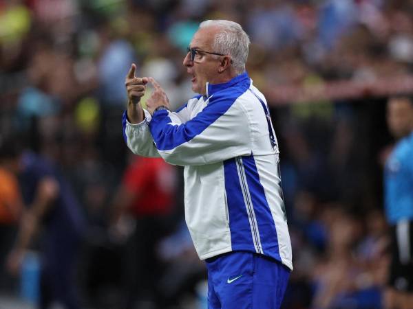 Dorival Júnior se mostró molesto por el arbitraje de la Copa América 2024.