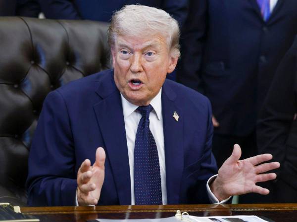 Irán ha trasladado a Estados Unidos, a través de mediadores, una nueva iniciativa que plantea aliviar el bloqueo en Ormuz.