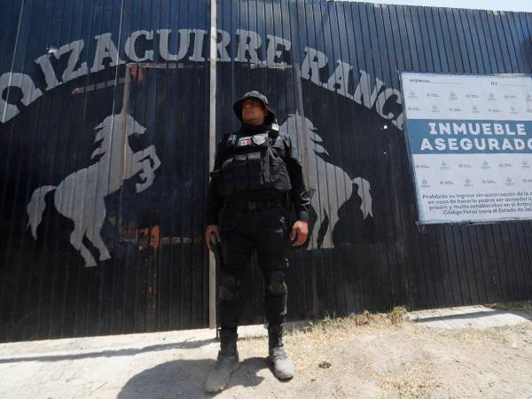 A un año del hallazgo del Rancho Izaguirre en Jalisco, el colectivo Guerreros Buscadores denunció que continúan encontrando restos humanos y prendas en los alrededores.