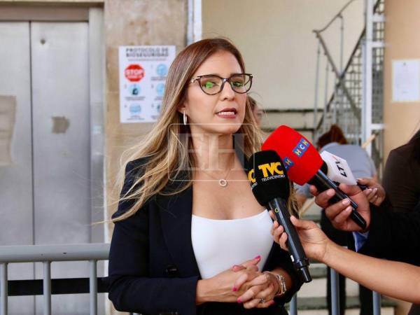 La diputada Tania Pinto, quien preside la Comisión de Investigación del Congreso Nacional.