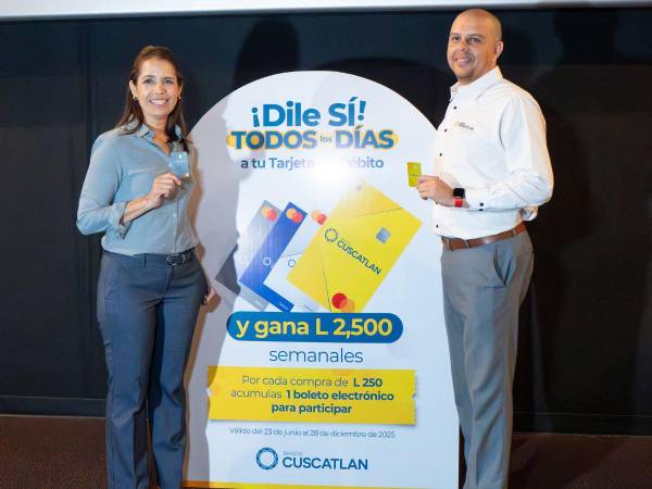 Con la promoción “Dile sí a tu tarjeta de débito”, Banco Cuscatlán incentiva el uso de la tarjeta de débito, ofreciendo un sorteo semanal de 2,500 lempiras para sus tarjetahabientes.