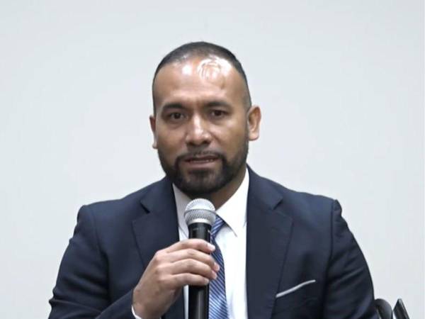 Durante el juicio político, el testigo adviertió sobre posible clonación de actas tras sustracción de una memoria USB.