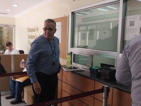 Matute Zablah sostuvo que busca demostrar su inocencia porque Salvador Nasralla lesionó su honor.