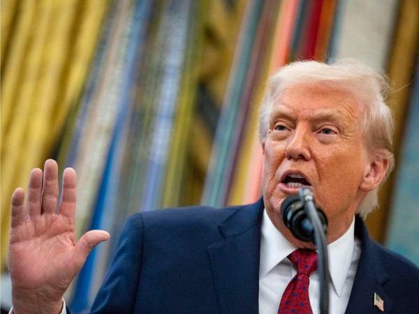 Donald Trump aseguró que será su Gobierno el que controle los ingresos generados por la venta de petróleo venezolano en Estados Unidos.