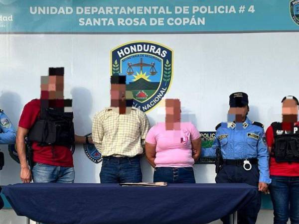 Detienen en Copán a mujer acusada de explotar sexualmente a su hija menor de edad.