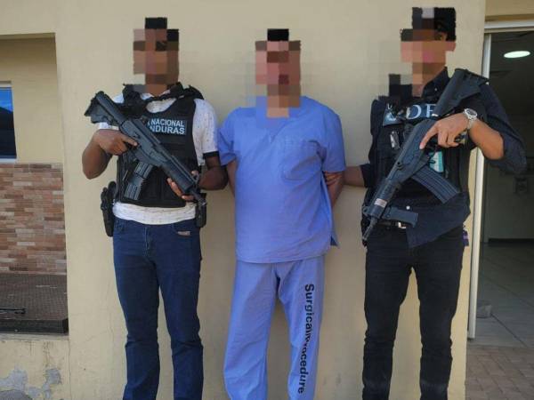 Un anestesiólogo está siendo acusado del delito de hurto de un equipo médico perteneciente a un centro asistencial público de Honduras.