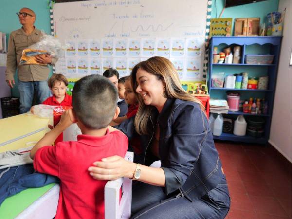 La AMDC impulsa acciones para fortalecer la educación en sectores vulnerables del Distrito Central.