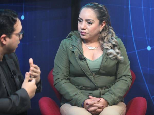 Periodista y abogada de profesión, Sara Zavala considera que el Congreso Nacional necesita más voces femeninas.