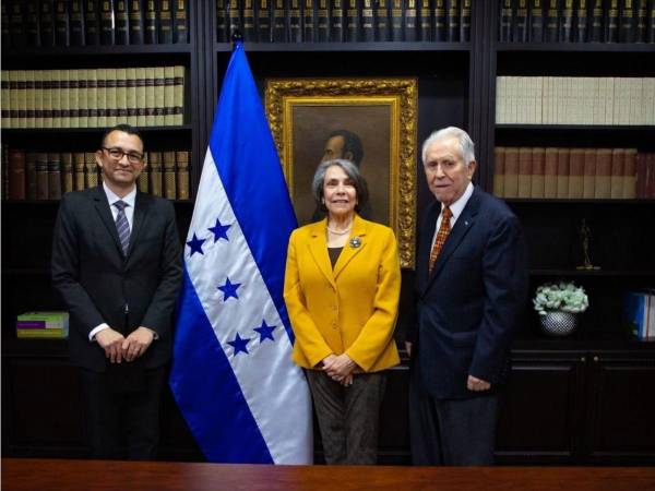 La Secretaría de Relaciones Exteriores indicó que el nombramiento responde al interés del gobierno de Nasry Asfura.