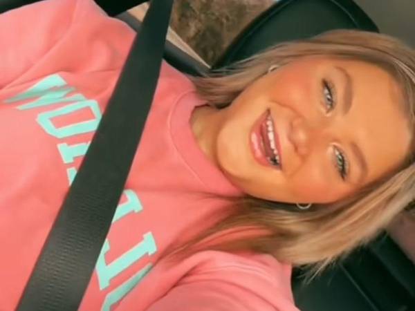 Trinity Poague, una joven de 18 años que hasta hace poco era conocida como Miss Donalsonville, ha sido acusada de asesinato con malicia y crueldad en primer grado, así como de otros cargos graves relacionados con la muerte de su hijastro de 18 meses, Romeo Ángeles.