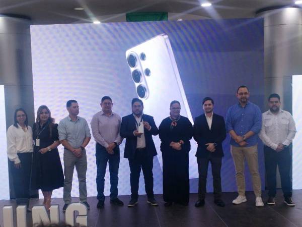 Samsung Electronics y La Curacao han anunciado oficialmente el lanzamiento de la nueva línea Galaxy S26, destacando por su avanzada integración de inteligencia artificial de tercera generación.
