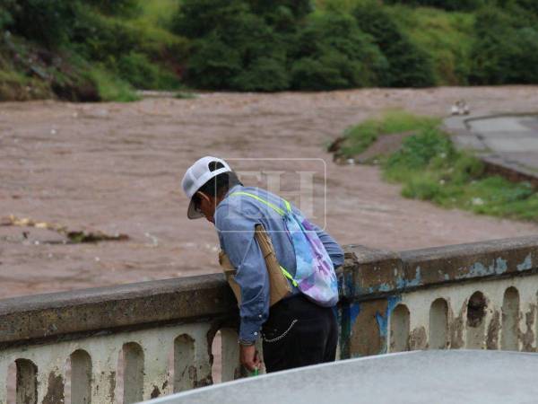 La influencia de la tormenta tropical Cristina continuará generando condiciones inestables sobre Honduras este miércoles 10 de junio, según el pronóstico de la Secretaría de Gestión de Riesgos y Contingencias Nacionales (Copeco). Las autoridades informaron que el fenómeno seguirá ingresando humedad desde el océano Pacífico, provocando abundante nubosidad, vientos racheados y lluvias en gran parte del territorio nacional.