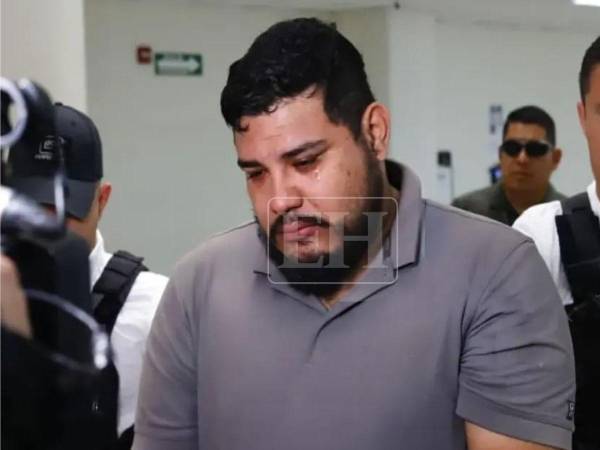 Una lágrima corría por la mejilla de Franklin Ramírez Majano, supuesto asesino del abogado René Altamirano Interiano, al momento en que ingresó a los juzgados a su audiencia de declaración de imputado el pasado 18 de marzo.