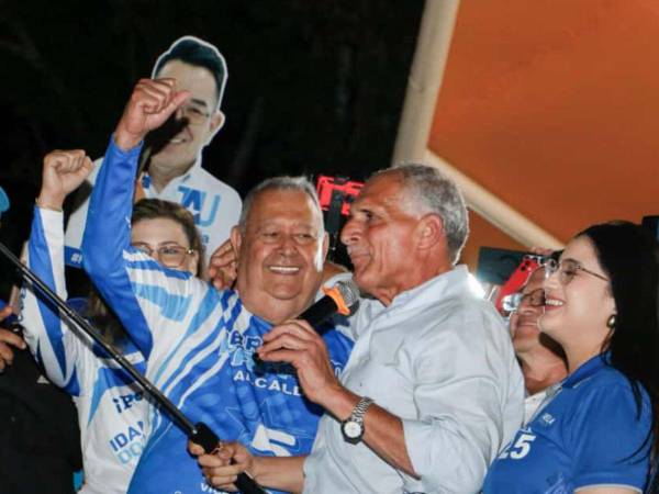Nasry Asfura se mostró optimista y dijo que, a poco tiempo de las elecciones, confía en que será el próximo presidente de Honduras.