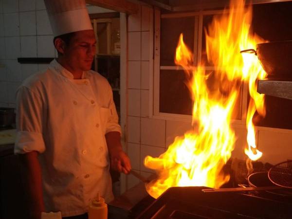 La noche de ayer domingo se jugó la jornada 6 del torneo Clausura 2026 de la Liga Nacional de Honduras entre Motagua y Marathón, partido al que asistió el aficionado motagüense Welnert García. El partido concluyó 1-1, luego de eso ocurrió la gran tragedia.