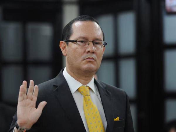 En mayo de 2025 el Congreso costarricense aprobó una reforma constitucional para permitir la extradición de nacionales, únicamente por delitos de narcotráfico y terrorismo.