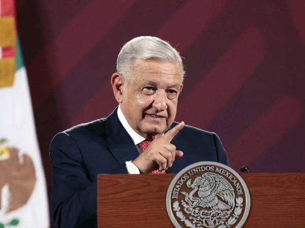 López Obrador, y sostuvo que ni “(Simón) Bolívar ni (Abraham) Lincoln” aceptarían que Washington actúe “como una tiranía mundial”.