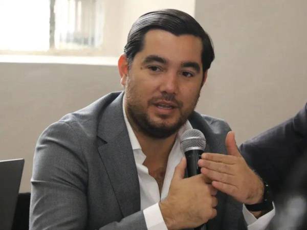 Octavio Pineda, secretario de Infraestructura y Transporte (SIT).