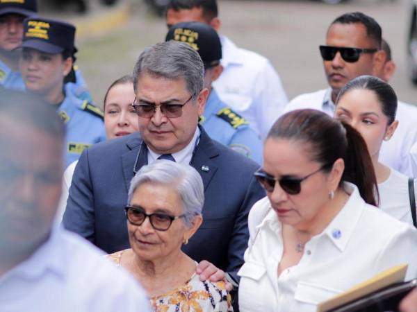 El expresidente Juan Orlando Hernández se presentó este lunes 3 de agosto a su audiencia de declaración de imputado por el caso Pandora II.