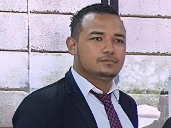 Salvador Maradiaga era un profesional del derecho de 32 años de edad que fue asesinado dentro de su bufete en Comayagua. A continuación, los detalles del crimen.