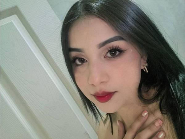 Un vehículo turismo color blanco, en el que se transportaban dos mujeres, impactó contra el cabezal de un camión en El Paraíso, El Paraíso.