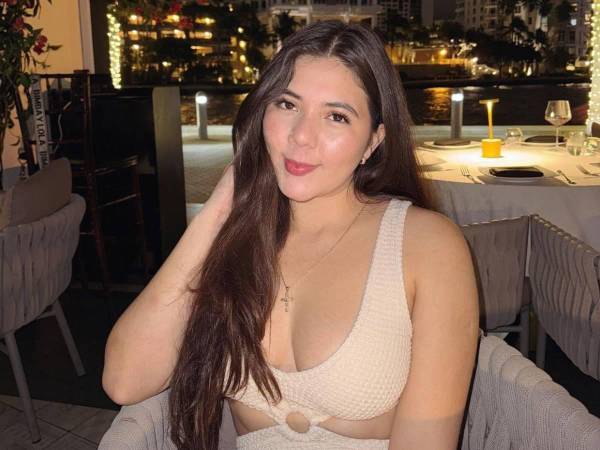 Familiares y amigos de Stefhany Michelle Reconco Rosales, una joven hondureña originaria de Juticalpa, Olancho, se encuentran de luto tras la noticia de su fallecimiento, luego de que la joven perdiera la vida en un trágico accidente vial ocurrido en la ciudad de Miami, Estados Unidos. ¿Qué se sabe de este caso?