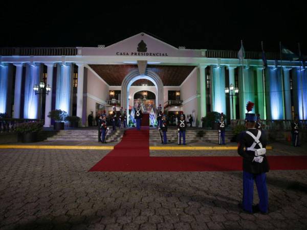La presidenta de Honduras, Xiomara Castro, iniciará este martes una serie de reuniones bilaterales con líderes latinoamericanos en el marco de la IX Cumbre de la Celac.