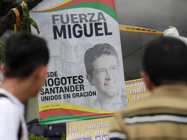 Uribe Turbay, de 39 años, estaba ingresado desde el 7 de junio, día del atentado, en la clínica Fundación Santa Fe de Bogotá.