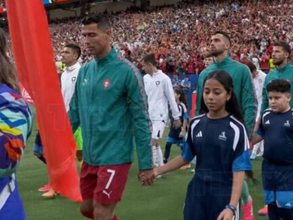 La pequeña hondureña Génesis Zúniga Arguijo vivió una de las experiencias con las que muchos niños alrededor del mundo sueñan: conocer a Cristiano Ronaldo.