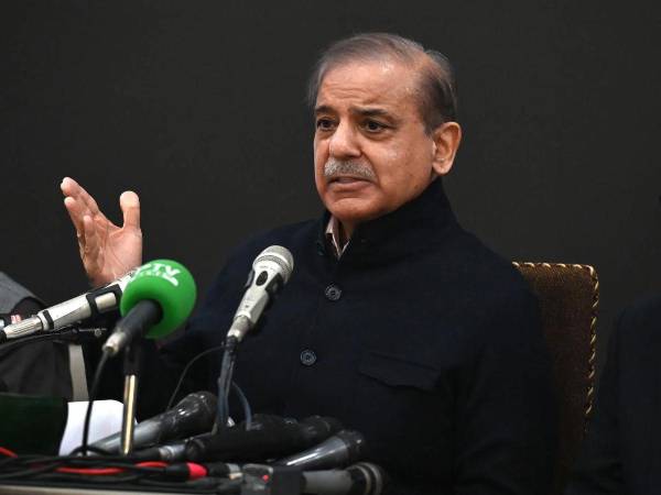 Pakistán anunció este domingo un acuerdo de paz entre Estados Unidos e Irán, que incluye el cese inmediato y permanente de las operaciones militares en todos los frentes.