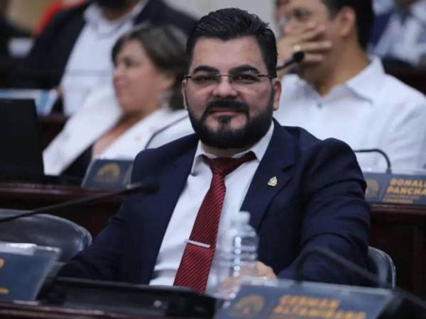 Marco Eliud Girón, diputado del partido Libertad y Refundación (Libre).