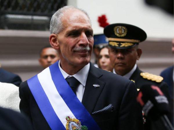 Asfura fue juramentado como presidente de Honduras en una ceremonia austera, tal como lo solicitó tras ganar las elecciones generales.