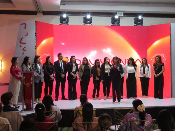 El equipo de Davivienda durante el lanzamiento de la campaña en San Pedro Sula, en las instalaciones del Hotel Real Intercontinental.