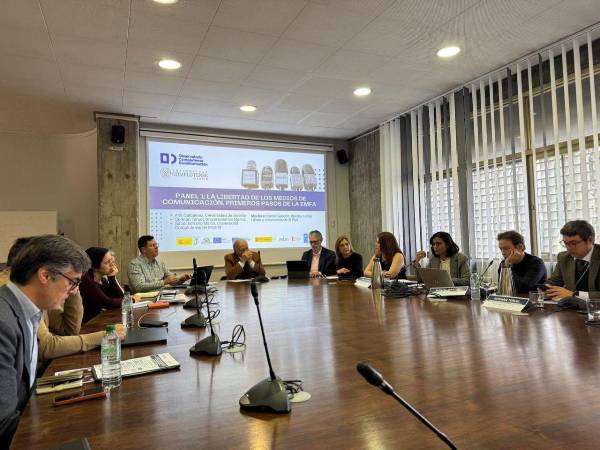 EH Verifica presentó en la Universidad Complutense de Madrid el primer informe científico hondureño que documenta cómo se movieron los distintos tipos de desinformación antes, durante y después de las elecciones generales.