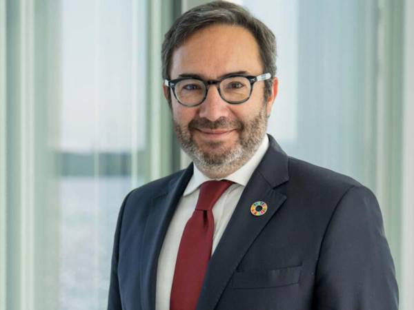 Jorge Moreira da Silva, Secretario General Adjunto de la ONU y Director Ejecutivo de UNOPS, durante su visita oficial a América Latina para fortalecer la cooperación en desarrollo sostenible.