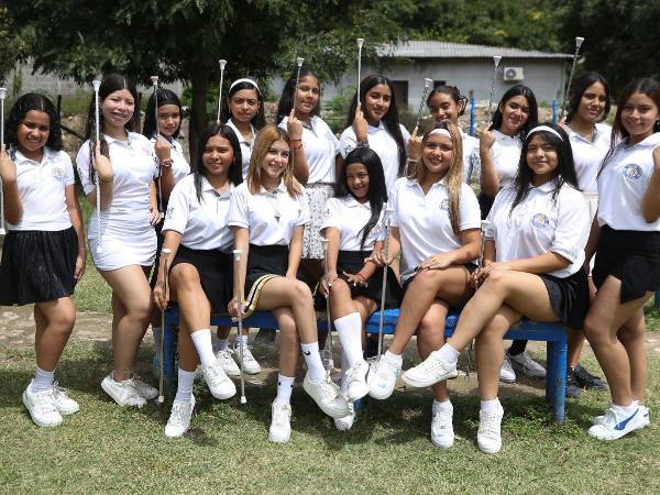 Estilo, belleza y amor por Honduras son los ingredientes que acompañan a las 15 jóvenes del instituto, quienes prometen robarse todas las miradas en los desfiles patrios.