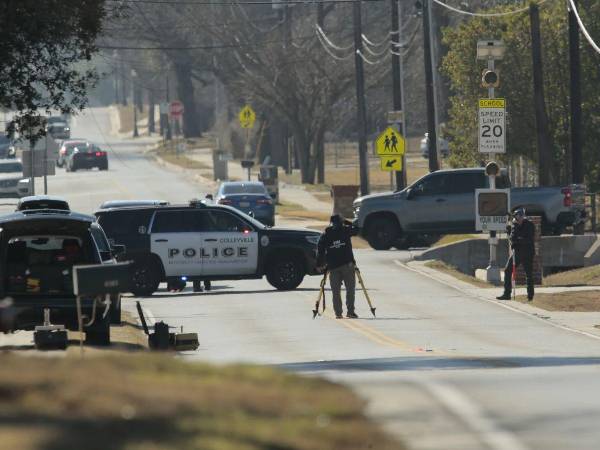 Las autoridades aún no han determinado si se trata de un individuo con problemas mentales o un acto de terrorismo.