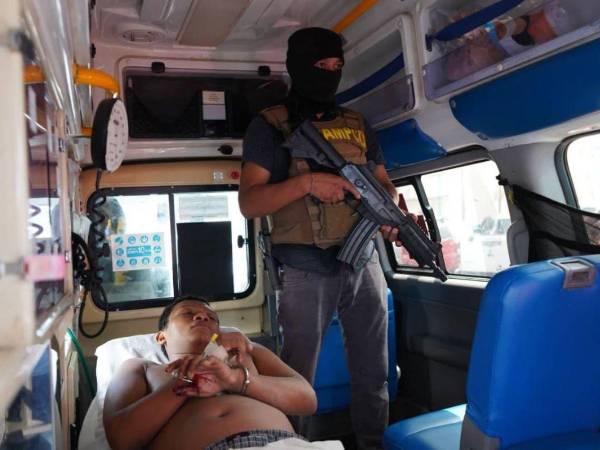 El detenido, quien resultó herido al intentar huir, es el tercer implicado en el caso.