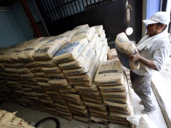 A partir del lunes 16 de marzo se registrará el incremento de al menos siete lempiras a la bolsa del cemento.