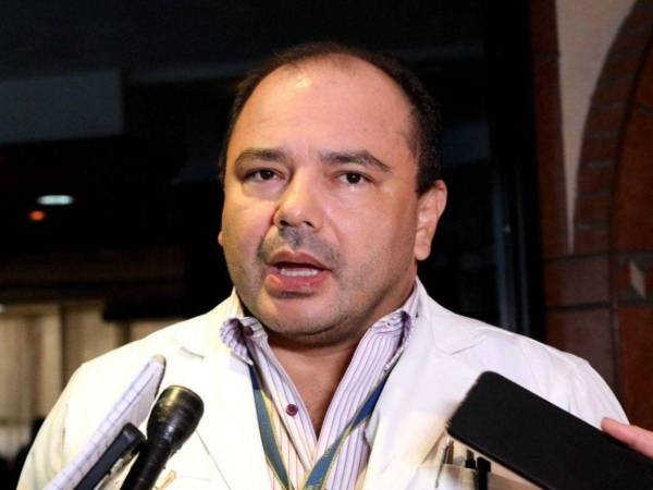 El exdirector del Hospital Escuela, Osmin Tovar, es acusado del delito de malversación de caudales públicos.