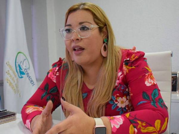Blanca Izaguirre es la comisionada nacional de los Derechos Humanos.