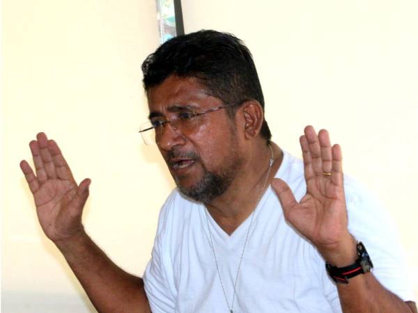 El alcalde de Choluteca quien lleva dirigiendo la comuna desde hace cinco períodos, responsabilizó a Manuel Zelaya y Rixi Moncada de buscar deteriorar su imagen a punta de acusaciones infundadas.