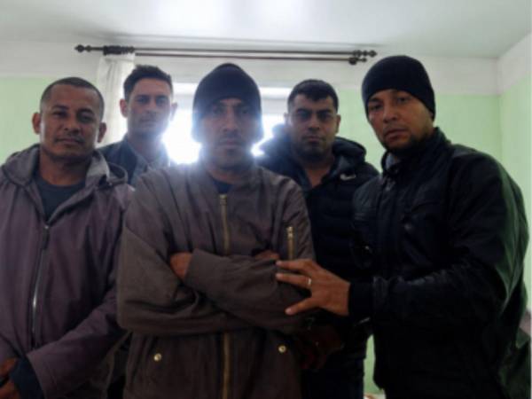 Cinco hondureños que lograron escapar en Rusia: Yimi Alexander Baca, Marvin Sair Baca, Olvin David Banegas, Ricardo Alfredo Banegas y Luis Alonso Dubón.