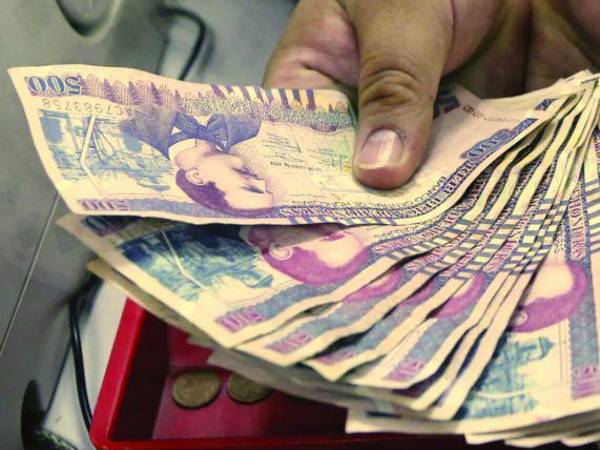 El ajuste al salario mínimo es retroactivo una vez se concrete las negociaciones y se emita el respectivo acuerdo.