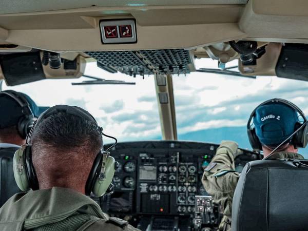 El reglamento establece controles más estrictos a aeronaves militares y buques de Estado en territorio hondureño.